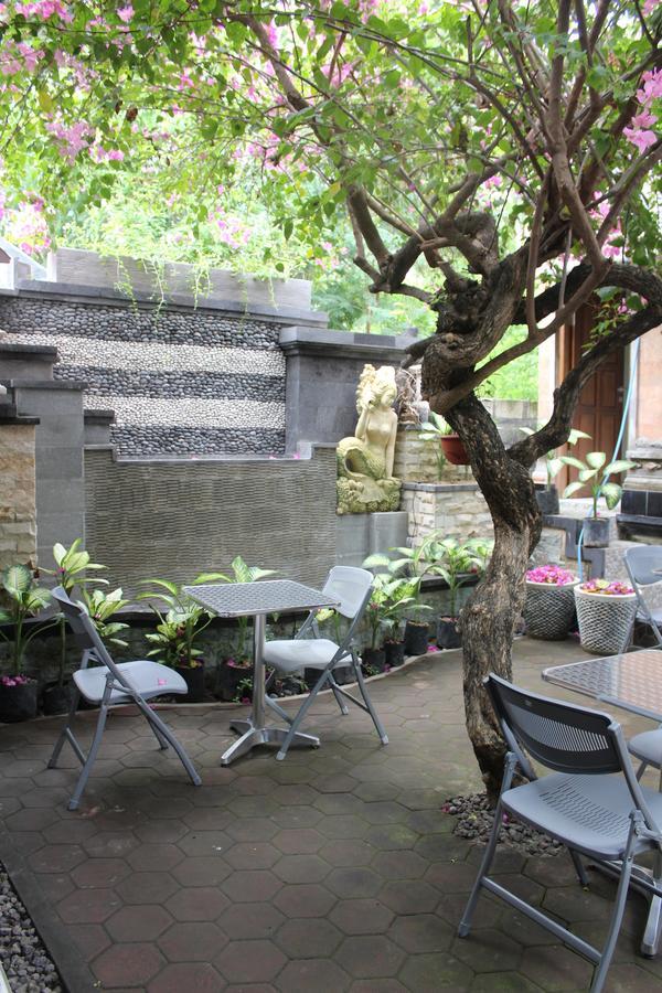 Green Palm Homestay BALI Dış mekan fotoğraf