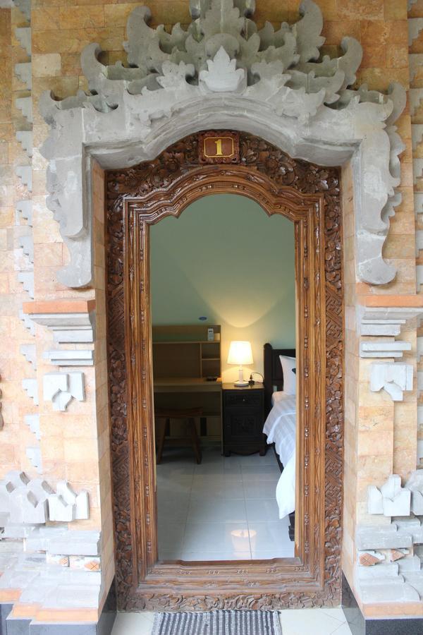 Green Palm Homestay BALI Dış mekan fotoğraf